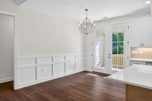 413 Haig Mill Lake Road 5, Dalton, GA 30720
