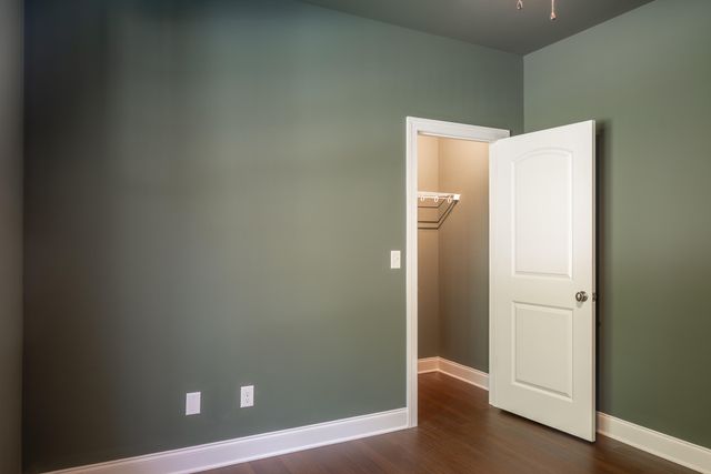 413 Haig Mill Lake Road 5, Dalton, GA 30720