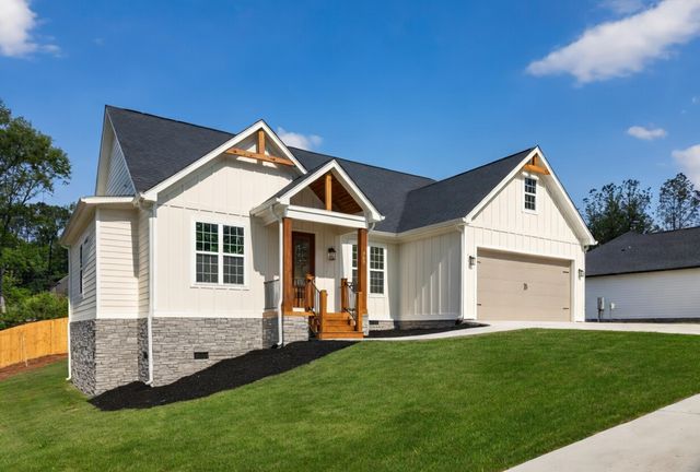 413 Haig Mill Lake Road 5, Dalton, GA 30720