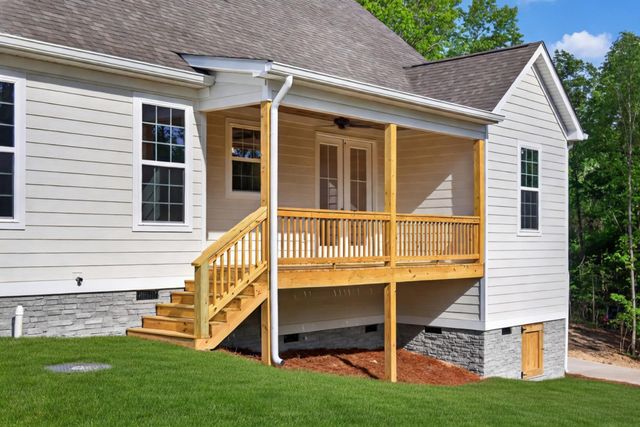 413 Haig Mill Lake Road 5, Dalton, GA 30720