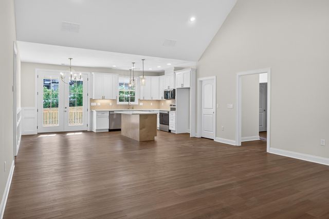 413 Haig Mill Lake Road 5, Dalton, GA 30720