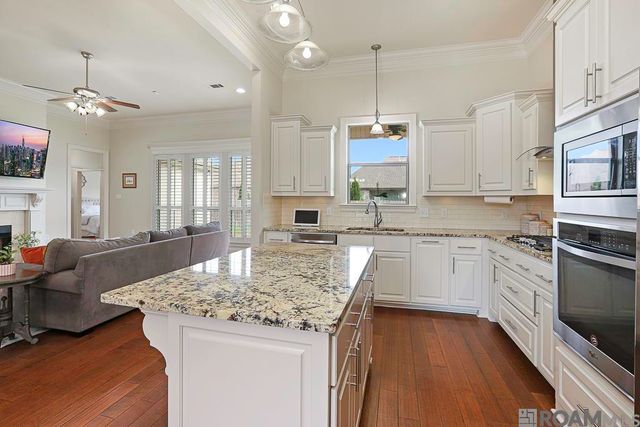 7323 Bessie Dr, Denham Springs, LA 70706