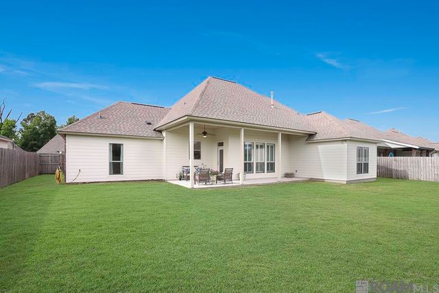 7323 Bessie Dr, Denham Springs, LA 70706