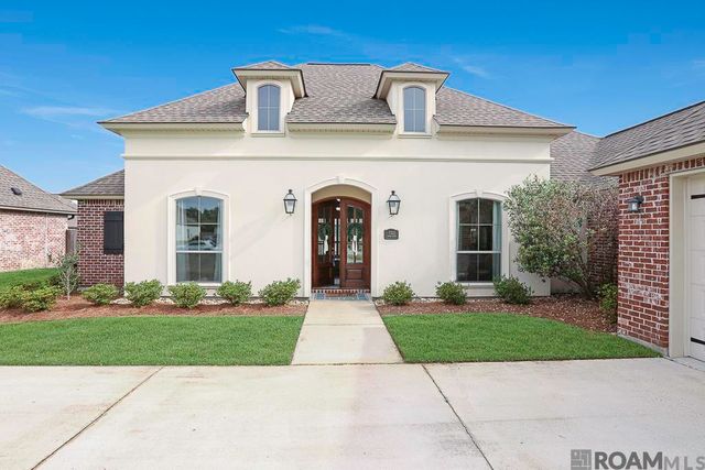 7323 Bessie Dr, Denham Springs, LA 70706