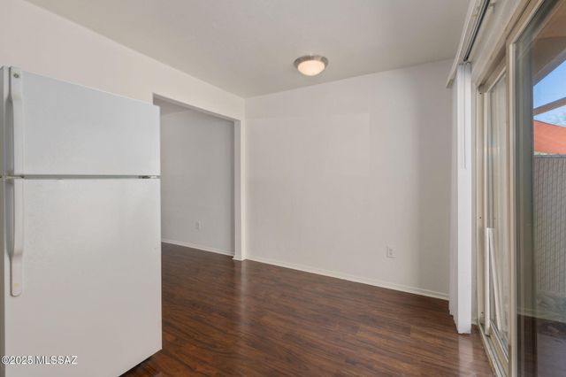 350 N Silverbell Rd Apt 191, Tucson, AZ 85745