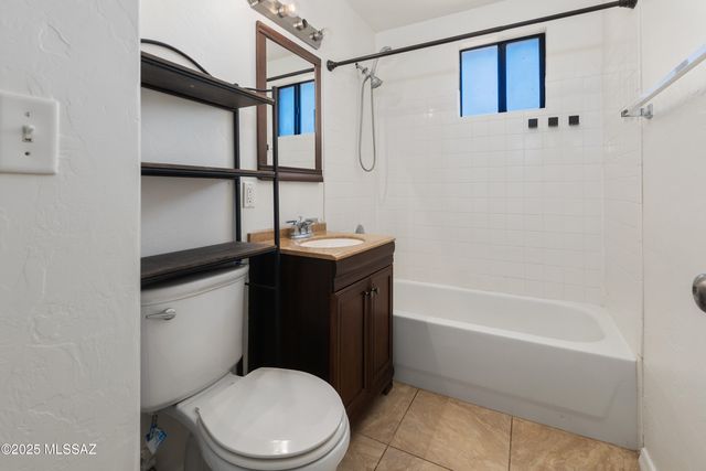 350 N Silverbell Rd Apt 191, Tucson, AZ 85745