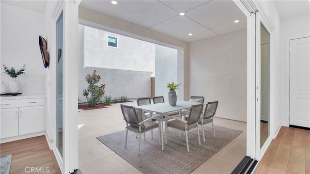 157 Sawbuck, Irvine, CA 92618