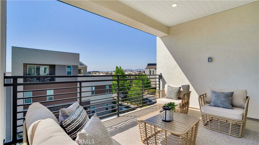Image 39 of property listing at 157 Sawbuck, Irvine, CA 92618