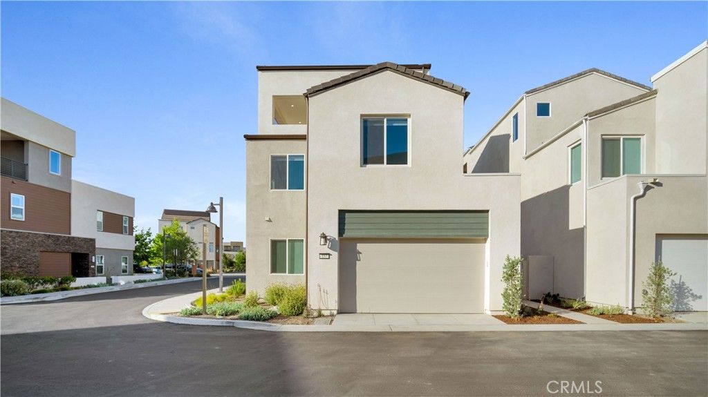 Image 49 of property listing at 157 Sawbuck, Irvine, CA 92618