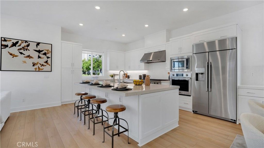 Image 5 of property listing at 157 Sawbuck, Irvine, CA 92618