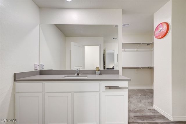 1624 Desert Path Avenue, North Las Vegas, NV 89032