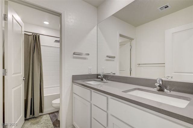 1624 Desert Path Avenue, North Las Vegas, NV 89032