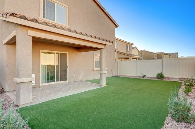 1624 Desert Path Avenue, North Las Vegas, NV 89032