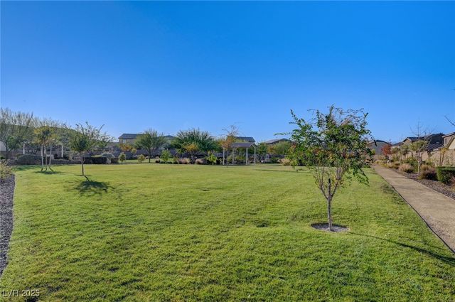 1624 Desert Path Avenue, North Las Vegas, NV 89032