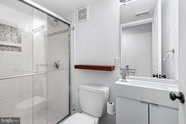 931 BINNEY ST, Baltimore, MD 21224