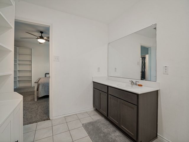 709 Darlington Oak Avenue, Royse City, TX 75189