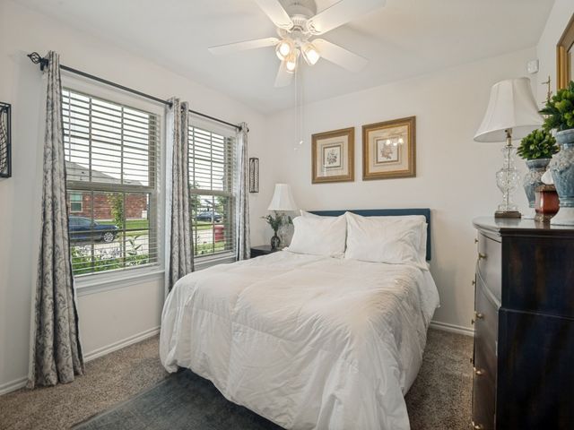 709 Darlington Oak Avenue, Royse City, TX 75189
