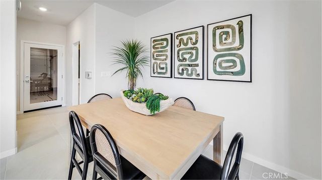 2697 Cloudview Privado, Ontario, CA 91761