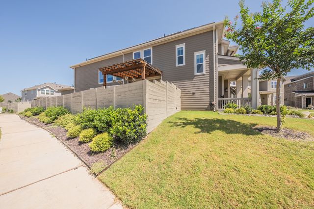 1401 Roundup Way, Argyle, TX 76226