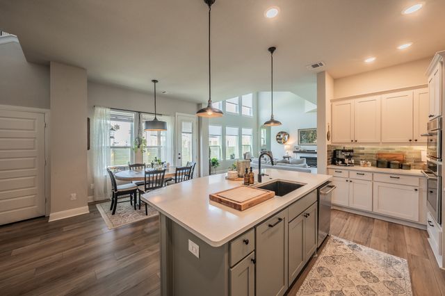 1401 Roundup Way, Argyle, TX 76226