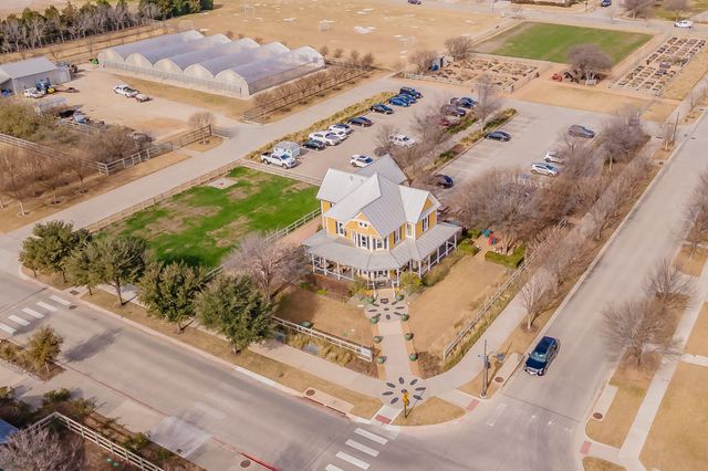 1401 Roundup Way, Argyle, TX 76226