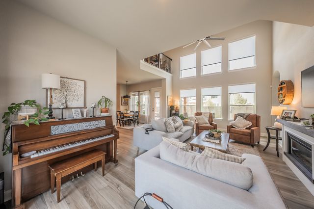 1401 Roundup Way, Argyle, TX 76226