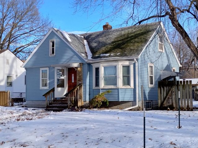 4140 James Avenue N, Minneapolis, MN 55412