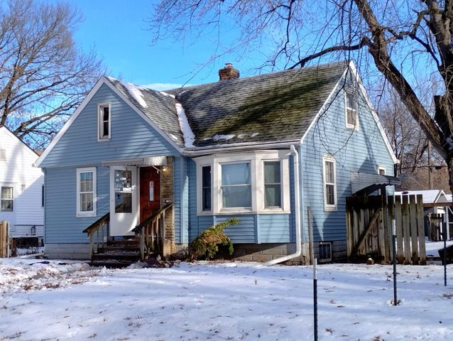 4140 James Avenue N, Minneapolis, MN 55412