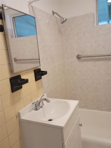 311 N OSPREY AVENUE, Sarasota, FL 34236