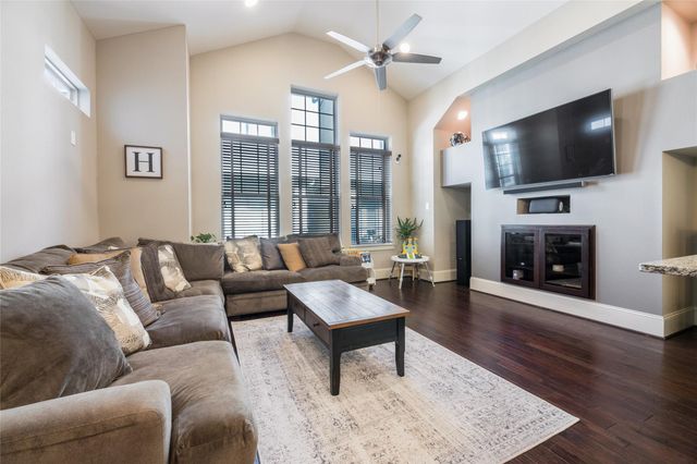 769 Waverly Street, Houston, TX 77007