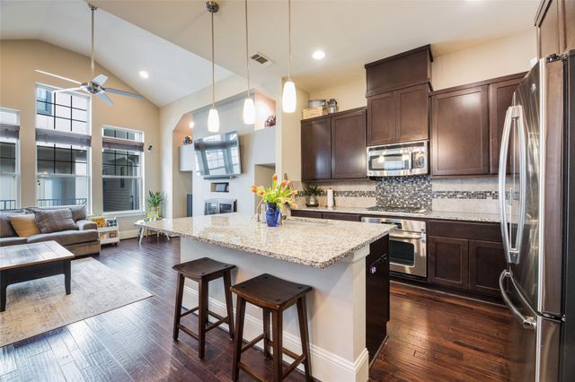 769 Waverly Street, Houston, TX 77007