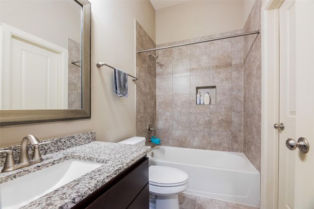 769 Waverly Street, Houston, TX 77007