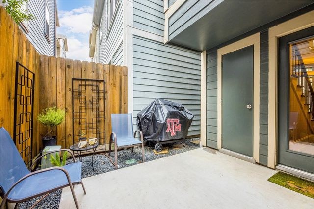 769 Waverly Street, Houston, TX 77007