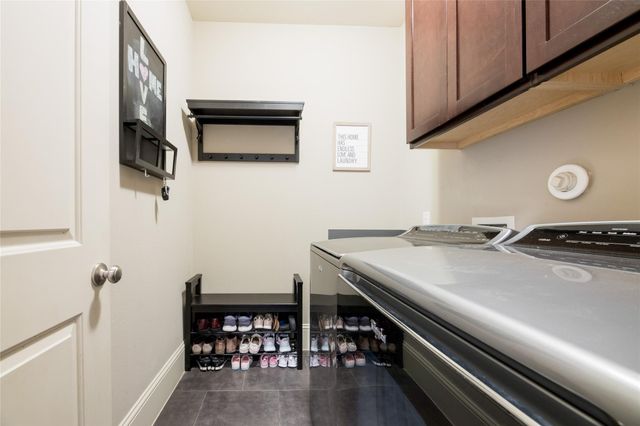 769 Waverly Street, Houston, TX 77007