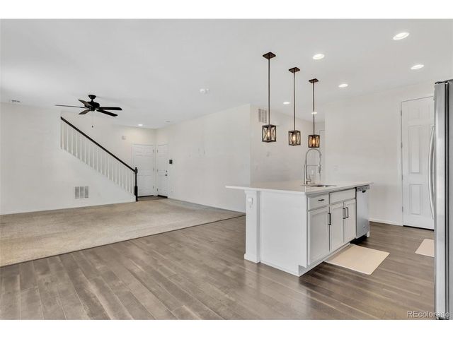22330 E Mansfield Pl, Aurora, CO 80018