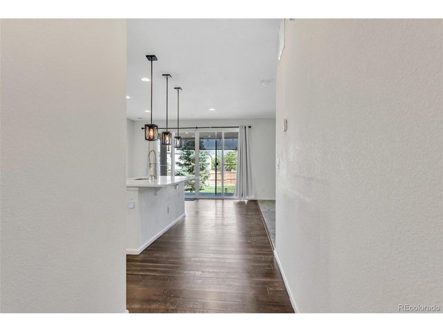 22330 E Mansfield Pl, Aurora, CO 80018