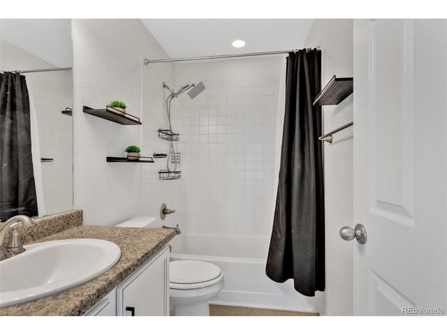 22330 E Mansfield Pl, Aurora, CO 80018