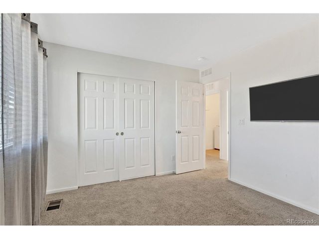 22330 E Mansfield Pl, Aurora, CO 80018