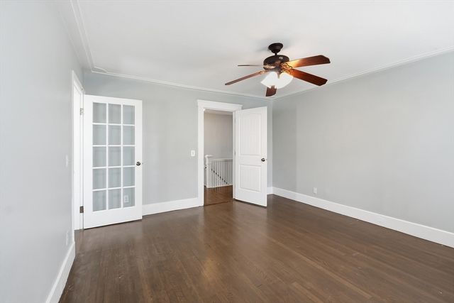 14 Saint Elmo Rd, Worcester, MA 01602