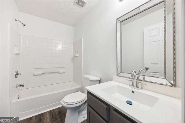 5547 Strathmoor Manor Circle, Lithonia, GA 30058