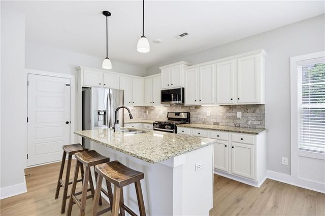 59 Stonecrest Drive, Dallas, GA 30157