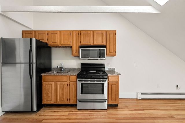 294 Meridian Street 401, Boston, MA 02128