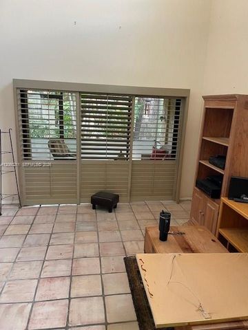 3532 Emerald Oaks Dr 2706, Hollywood, FL 33021