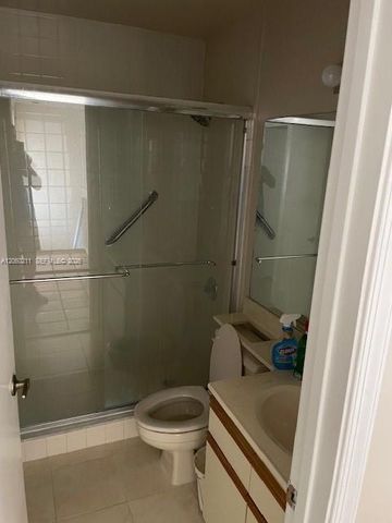 3532 Emerald Oaks Dr 2706, Hollywood, FL 33021
