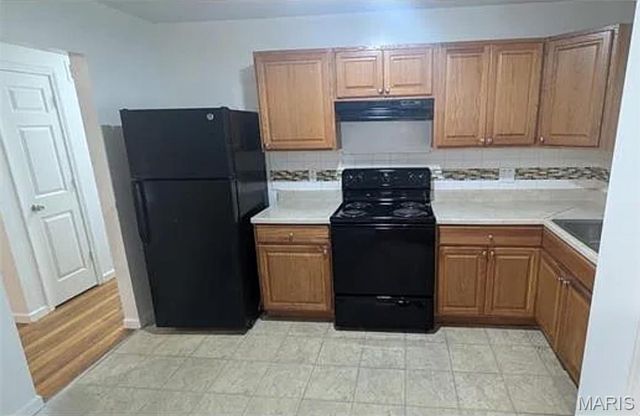 9625 Glen Owen Drive, St Louis, MO 63136