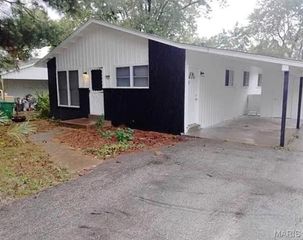 9625 Glen Owen Drive, St Louis, MO 63136