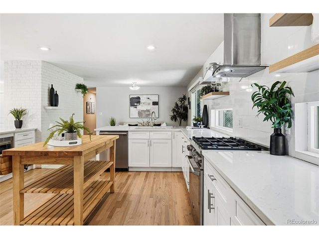 2195 Crabtree Dr, Greenwood Village, CO 80121