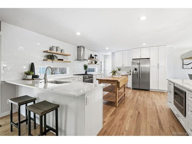 2195 Crabtree Dr, Greenwood Village, CO 80121