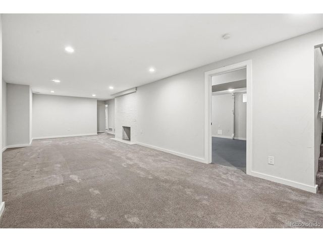 2195 Crabtree Dr, Greenwood Village, CO 80121