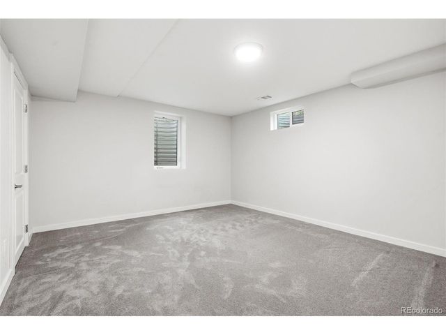 2195 Crabtree Dr, Greenwood Village, CO 80121